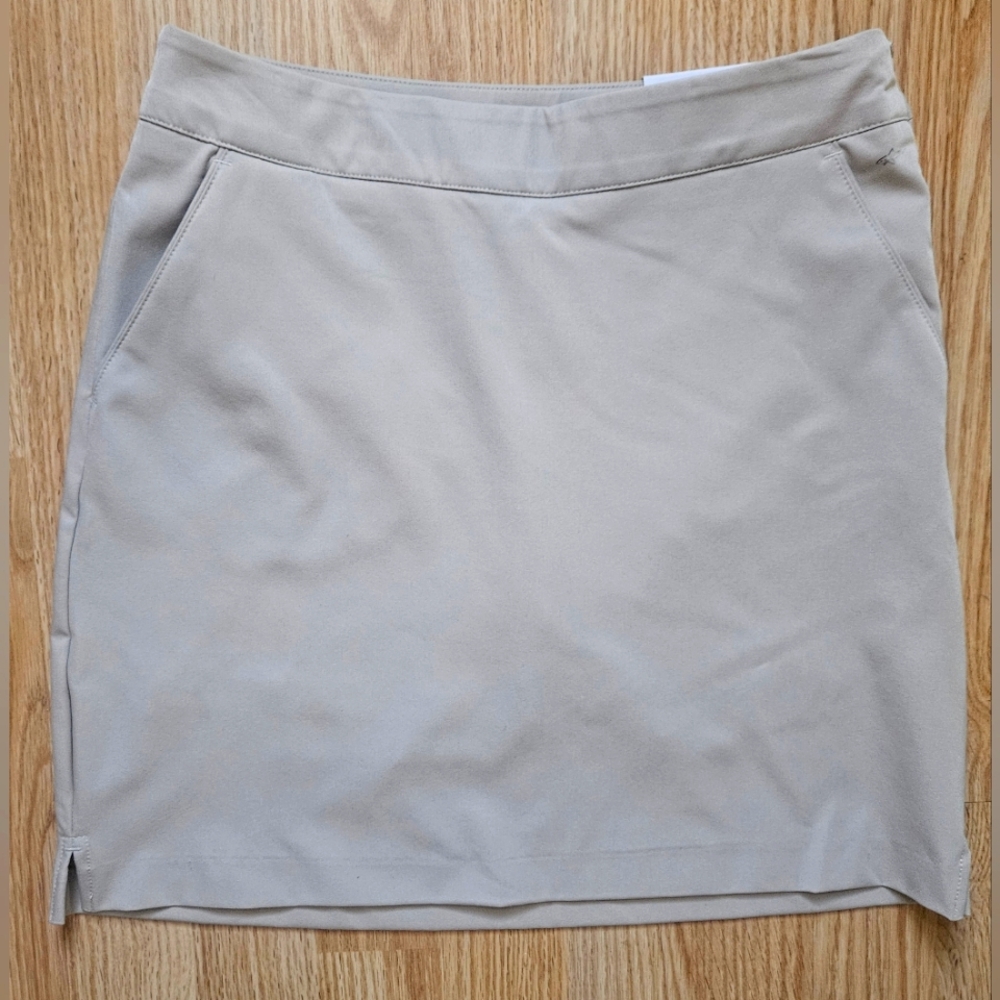 Women's Greg Norman Golf Tennis Pickleball Athletic Skort NWT Khaki Nude Size 0